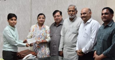 सांसद नवीन जिंदल ने पंजाब में बाढ़ पीड़ितों की सहायता के लिए दिया पांच लाख रुपये का चेक